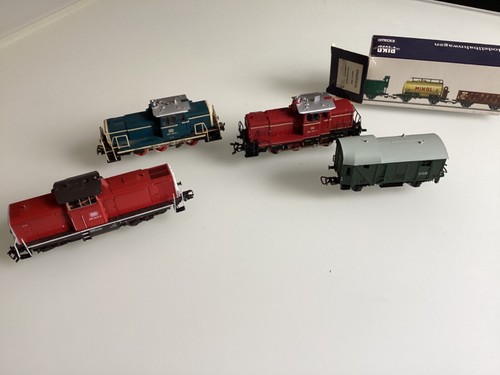 Märklin lokomotive - 3, x